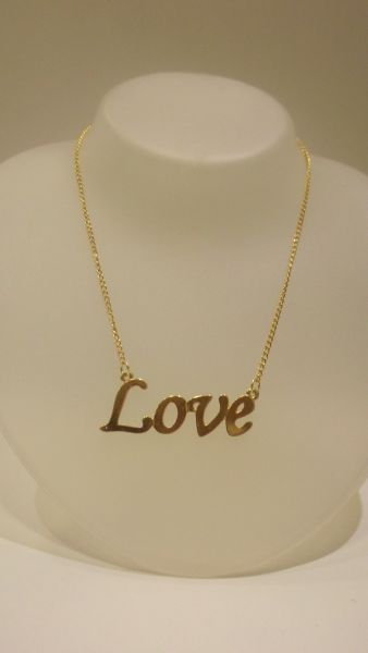 Colar Love