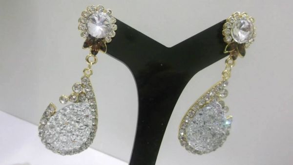 Brinco Crystal